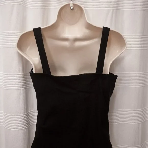 Black Notch Top - Picture 3 of 6